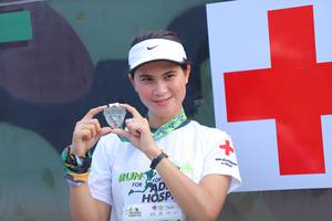 BIB: 
                            <button type="button" onclick="openModal(3656902)" class="btn btn-primary btn-sm float-right btn-popup" data-toggle="modal" data-target=".modal-high-quality">
                        <i class="fas fa-shopping-cart"></i> Add to Cart
                    </button>
                                            <button type="button" onclick="isThisMe(3656902, true)" class="btn btn-success btn-sm float-right btn-popup btn-isme hidden" data-toggle="tooltip" data-placement="bottom" title="นี่คือรูปของคุณใช่ไหม คลิกที่นี่เพื่อเอาเข้าอัลบั้ม">
                        <i class="fas fa-plus"></i> Add to album
                    </button>
                    <button type="button" onclick="isThisMe(3656902, false)" class="btn btn-warning btn-sm float-right btn-popup btn-isnotme hidden">
                        <i class="fas fa-ban"></i> Remove from album
                    </button>